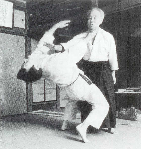 佐川幸義 佐川幸義