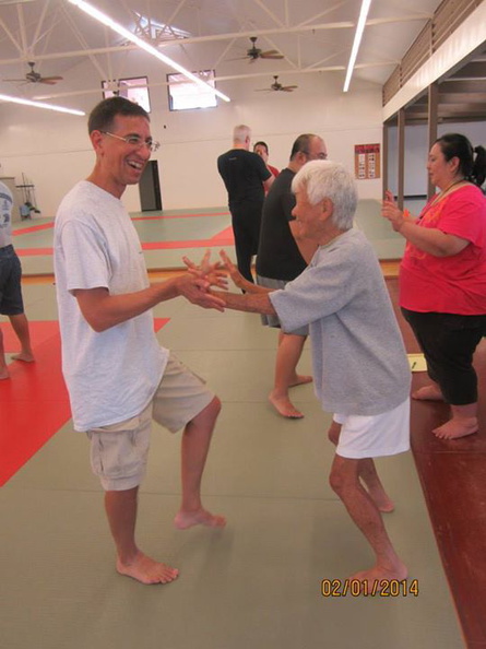 Basic Principles of Aiki and Internal Power workshop in Hilo, Hawaii - hosted by Hilo Seishikan Aikido, February 2nd 2014. hilo-aiki-internal-february-2014-40.jpg