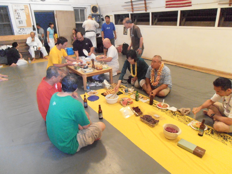 After training with Takeshi Yamashima Sensei at the Windward Aikido Club in Kaneohe Hawaii - August 1st 2012. windwar-aikido-party.jpg